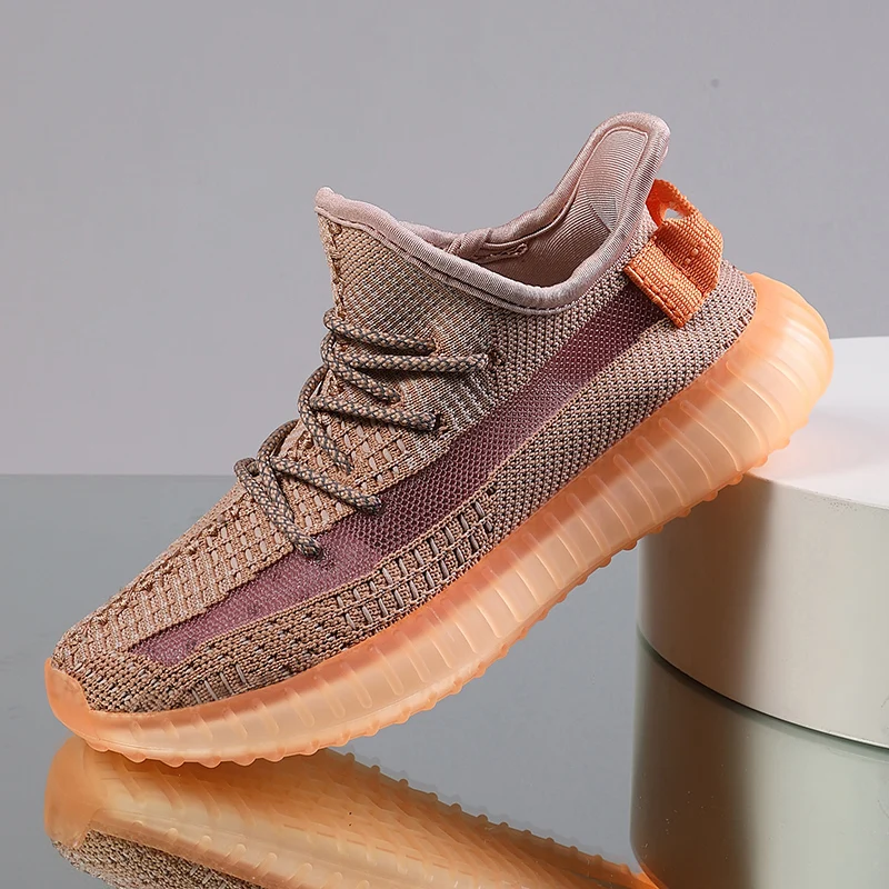 

Men's Running Sneakers Breathable Fly Weave Luminous Shoes Street Reflective Casual Walking Shoes Man Light Jogging Sports Shoes