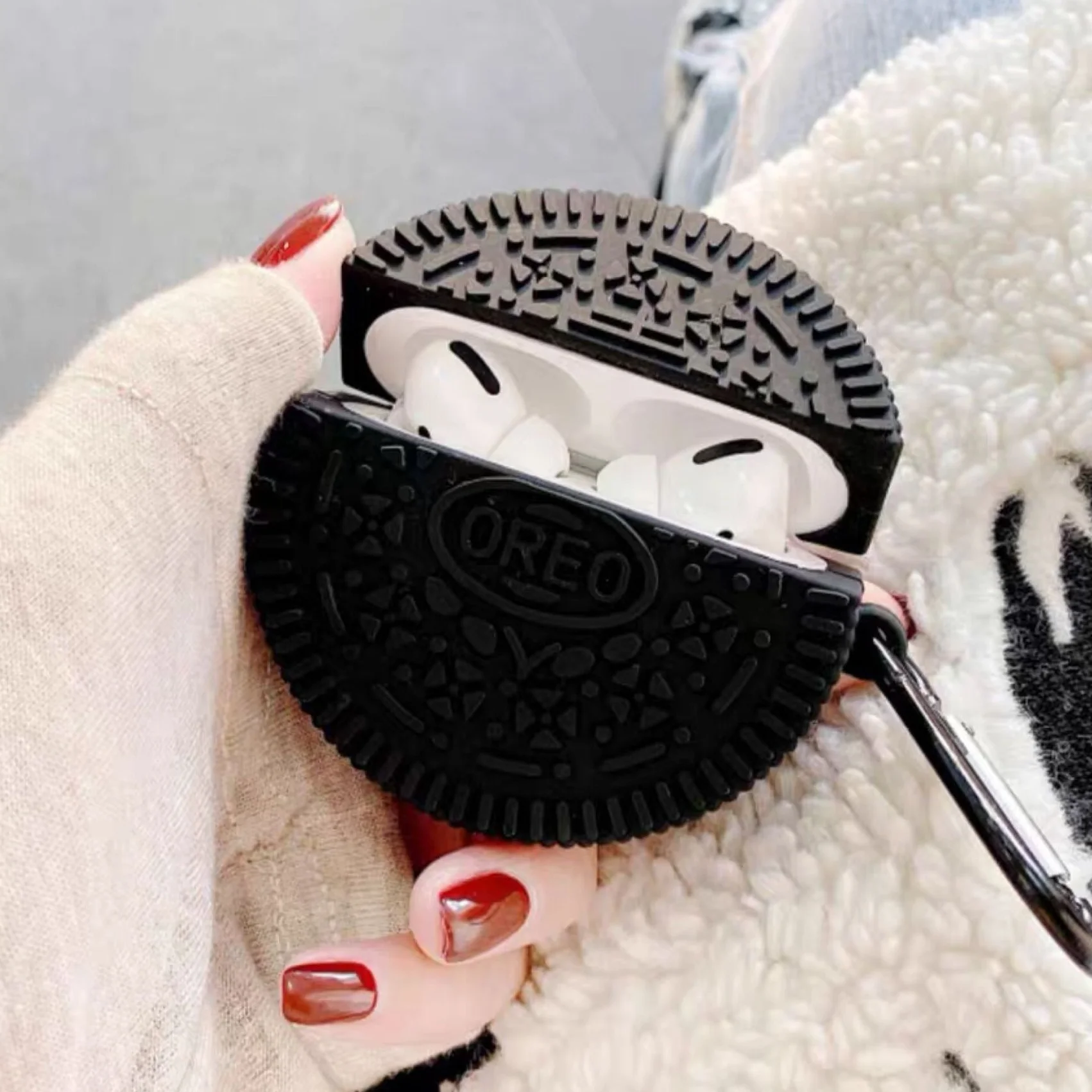 

For Iphone Airpods Pro Protective Case Silicone Cover Airpods 1 2 Earphone Shell Biscuit Fashion Headphone Shell and Hook