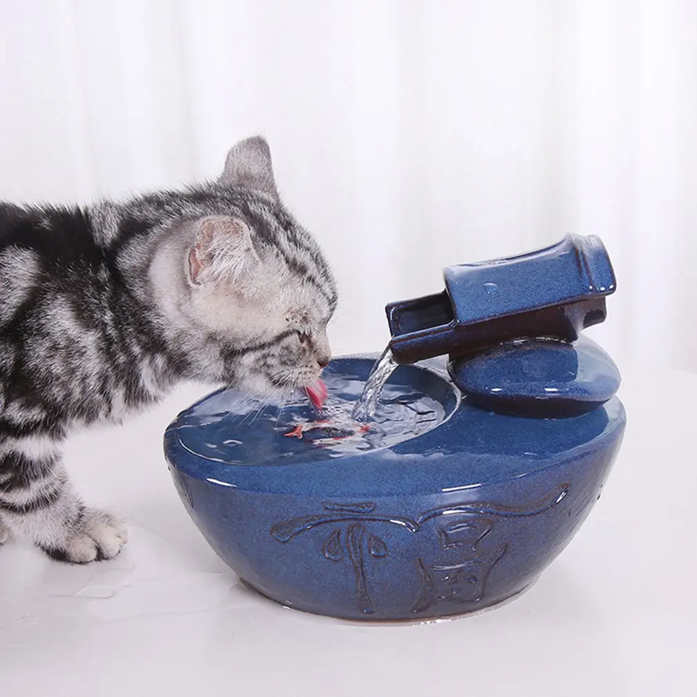 Диспенсер для воды кошек товары домашних животных небольшой автоматический