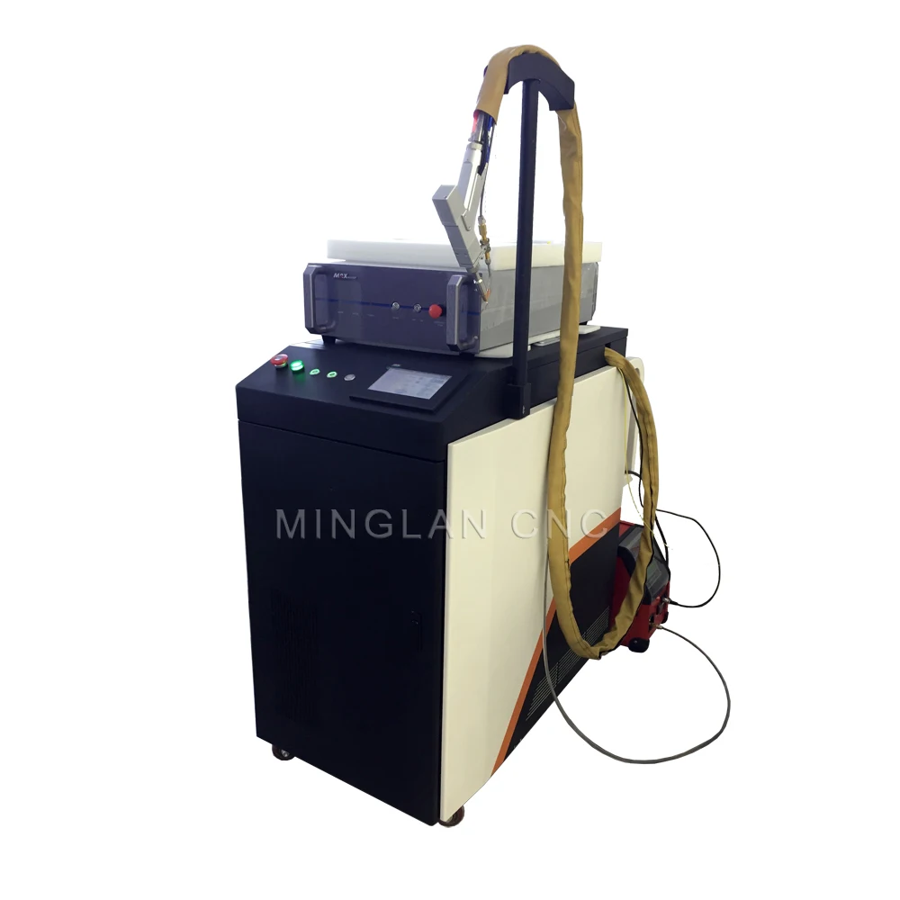 Ручной лазерный сварочный аппарат MINGLAN для металла с волоконным лазером работы