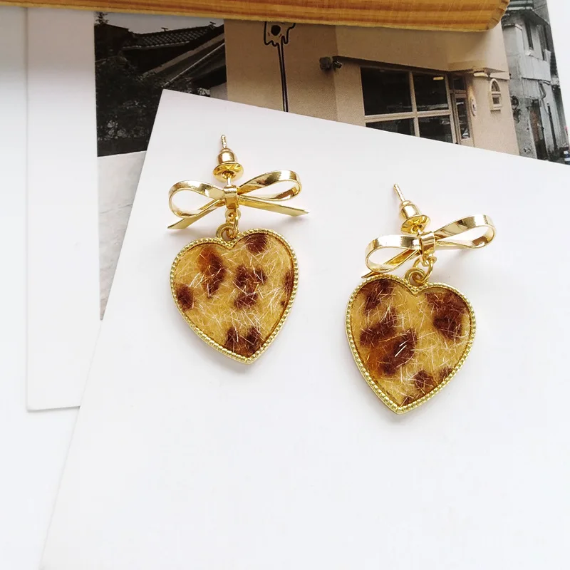 Заколка-бабочка для девочек 2 лет повседневная корейская ткань асимметричный