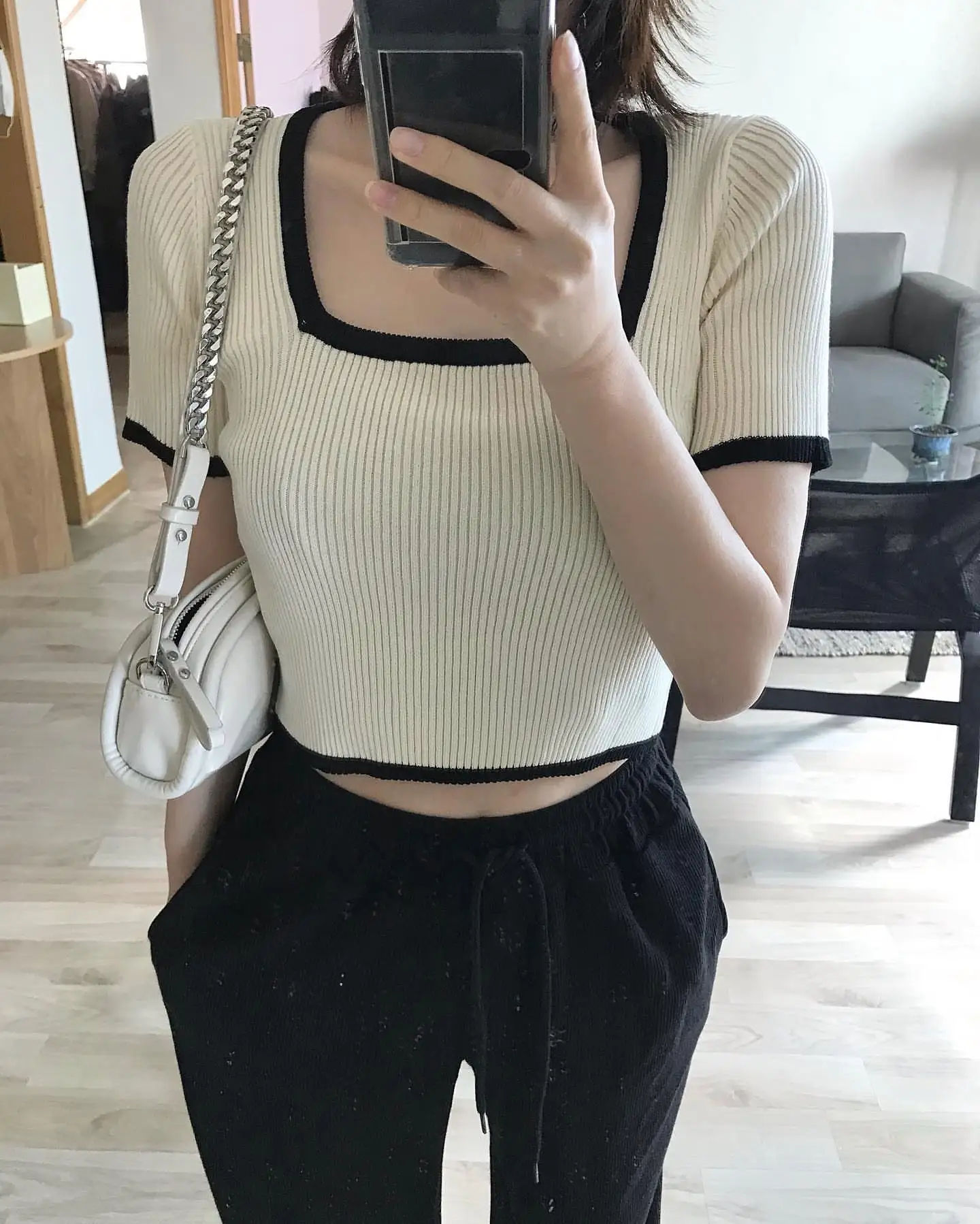 

Korean Chic Sneaky Design off-Shoulder Square Collar Slimming Contrast Color Short-Sleeved Sweater All-Match Short Summer