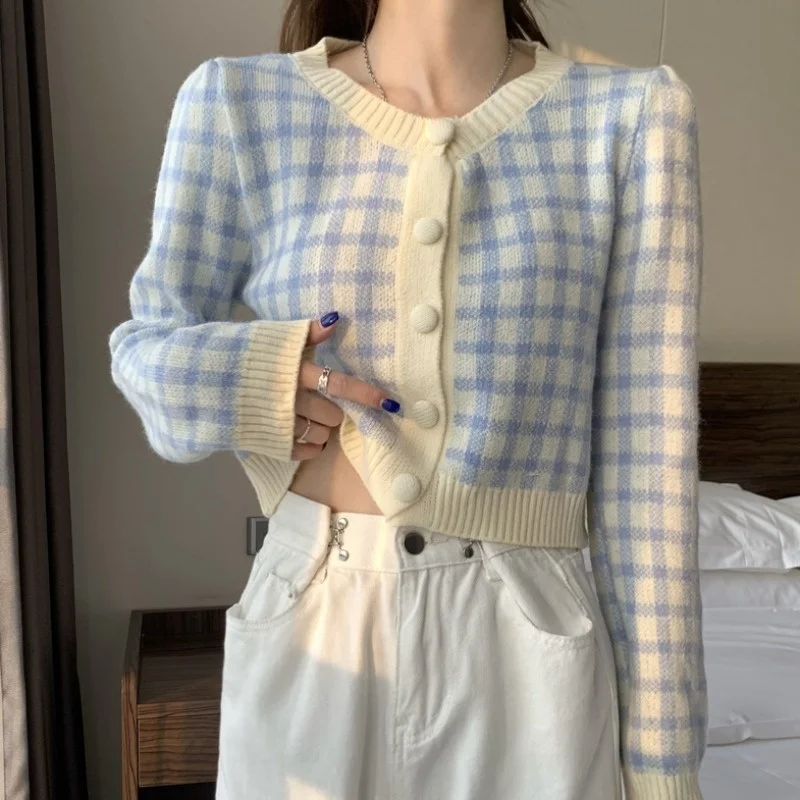 

Осенний клетчатый короткий топ с брюками с высокой талией, вязаный кардиган, пальто в стиле ретро, Модный стильный свитер с высокой талией