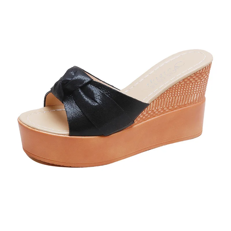 

2020 Women Slipper Shoes Flip flops Women's Summer Anti-Slip Sandals Slipper Indoor & Outdoor fashion casual shoes