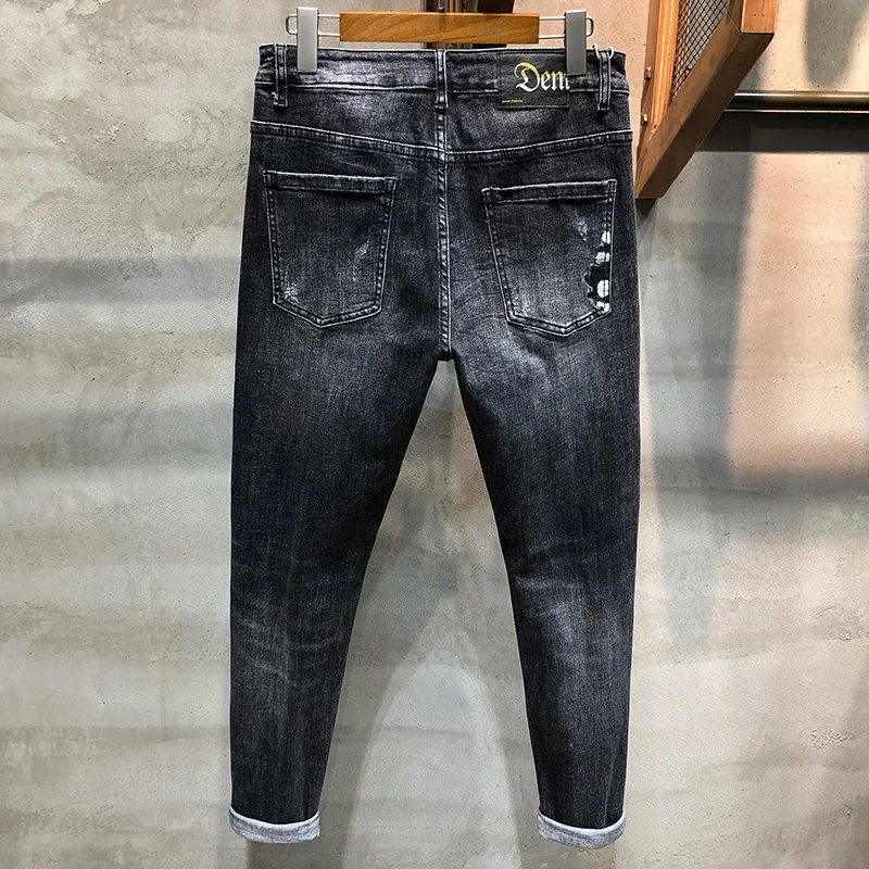 Обтягивающие джинсы мужские темно серые весенние и осенние эластичные Вышитые