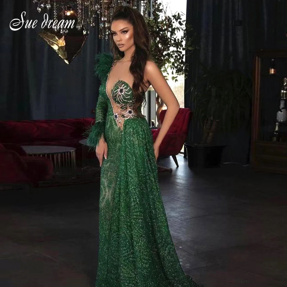 

Высокое качество элегантный перо Блестки Бриллиант прозрачный тонкий длинное платье сексуальное платье на одно плечо зеленый знаменитост...