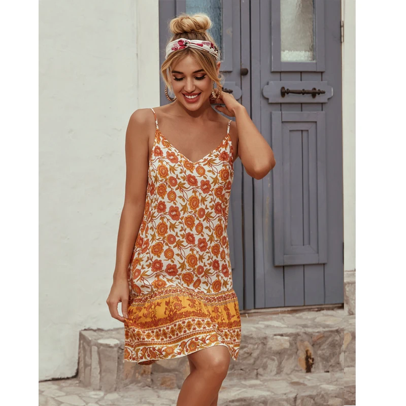 

Летнее платье в стиле бохо, с оборками, на бретельках