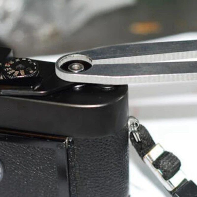 

10 Pcs Lens Repair Tool: 9 Pcs Repair Wrench Clamp Tool Kit & 1 Pcs Stainless Steel Vise for 27mm-107mm Lens Filter