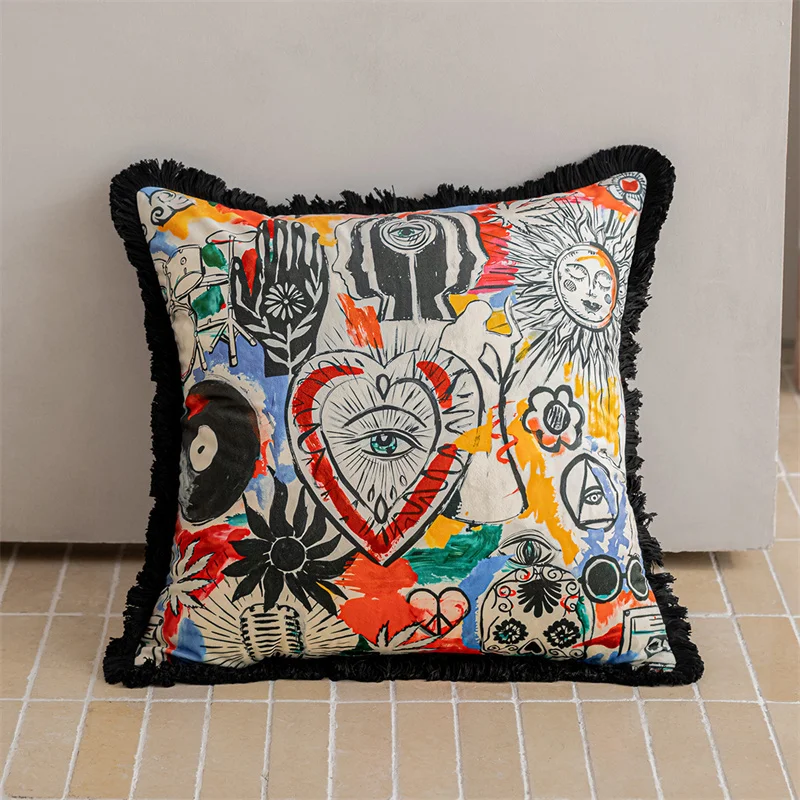 

Бархатный чехол для подушки "Всевидящий глаз" Formaso