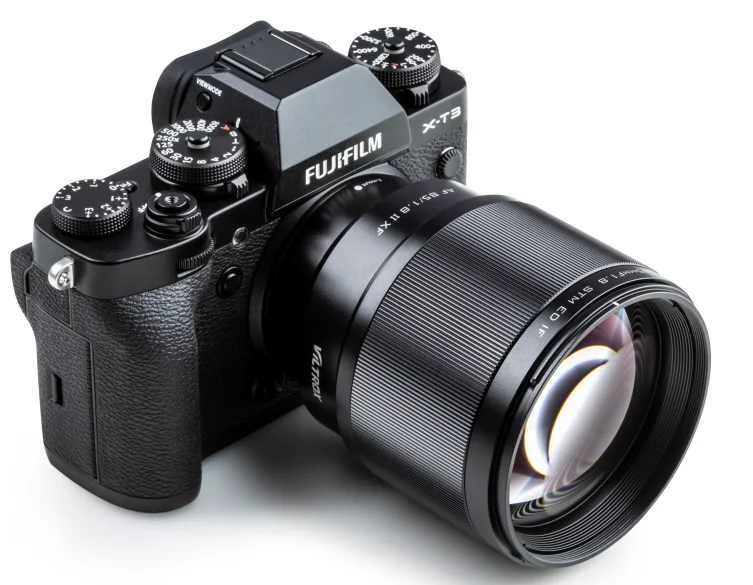 Фото Объектив Viltrox 85mm F1.8 II для Fuji X Mount для портретной съемки