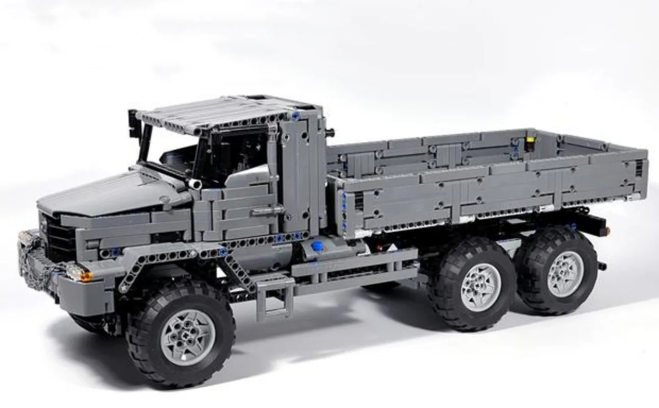 

Technology building block RC 6x6 offroad truck DIY assembling boy remote control car toy gift model climbing car MOC