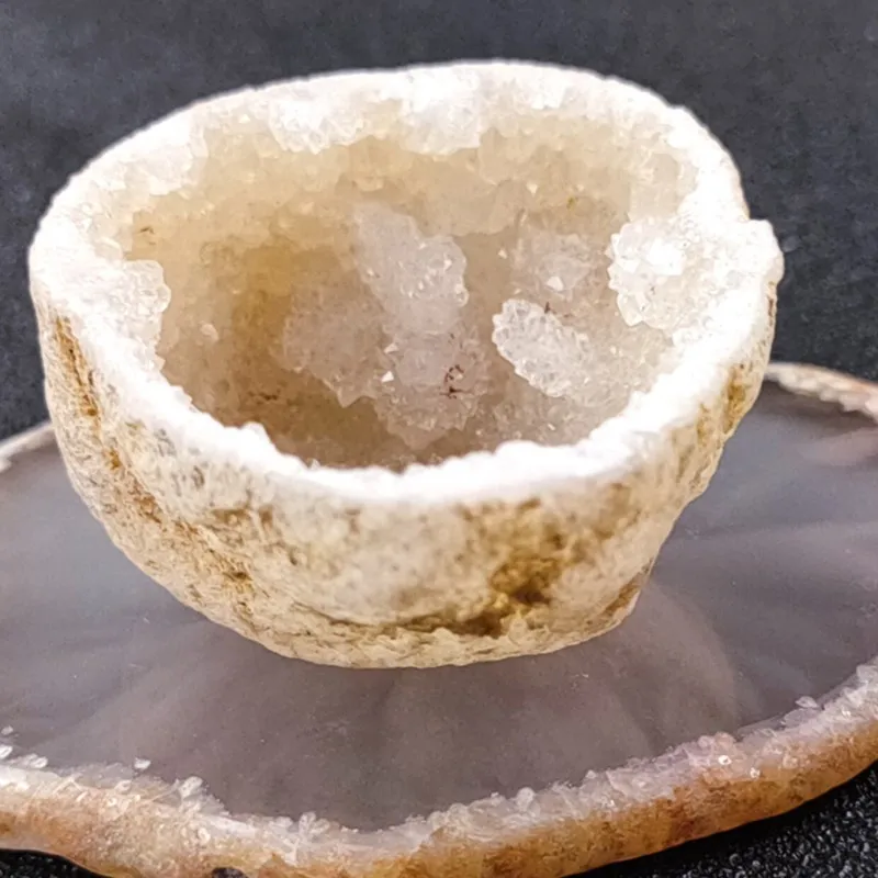 

Orgone Energy Ornaments Crafts, Natural Agate Coasters Set, Healing Crystal, Druzy Rock Geode Slice, Drinkware Crafts