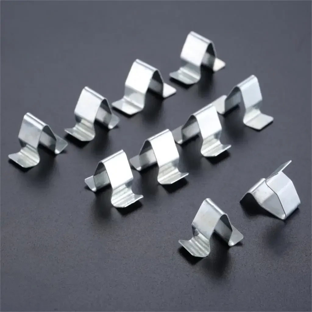 

10 шт., серебристые зажимы для обшивки панели дверей автомобиля, металлический фиксатор внутренней обивки, заклепки, автозажим для крепления для Audi Seat Skoda