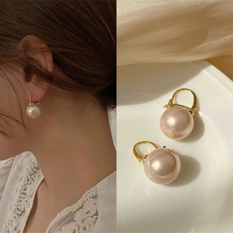 

Korean Women New Simple Retro Geometric Earrings Fashion Temperament Girls 2022 Sweet Big Pearl Flower Earrings Jewelry Gifts