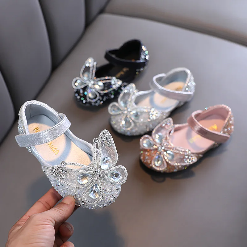 

Детские кожаные туфли Стразы с жемчугом, блестящие детские туфли принцессы, обувь для маленьких девочек вечерние ринку и свадьбу, весна-осе...