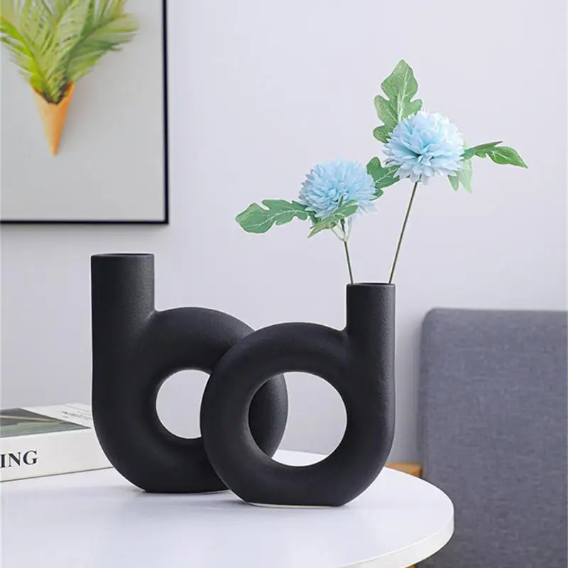 

Nordic Style Vase Circular Hollow Donuts Flower Pot Home Living Room Decoration Accessories Interior Office Desktop Decor Gift