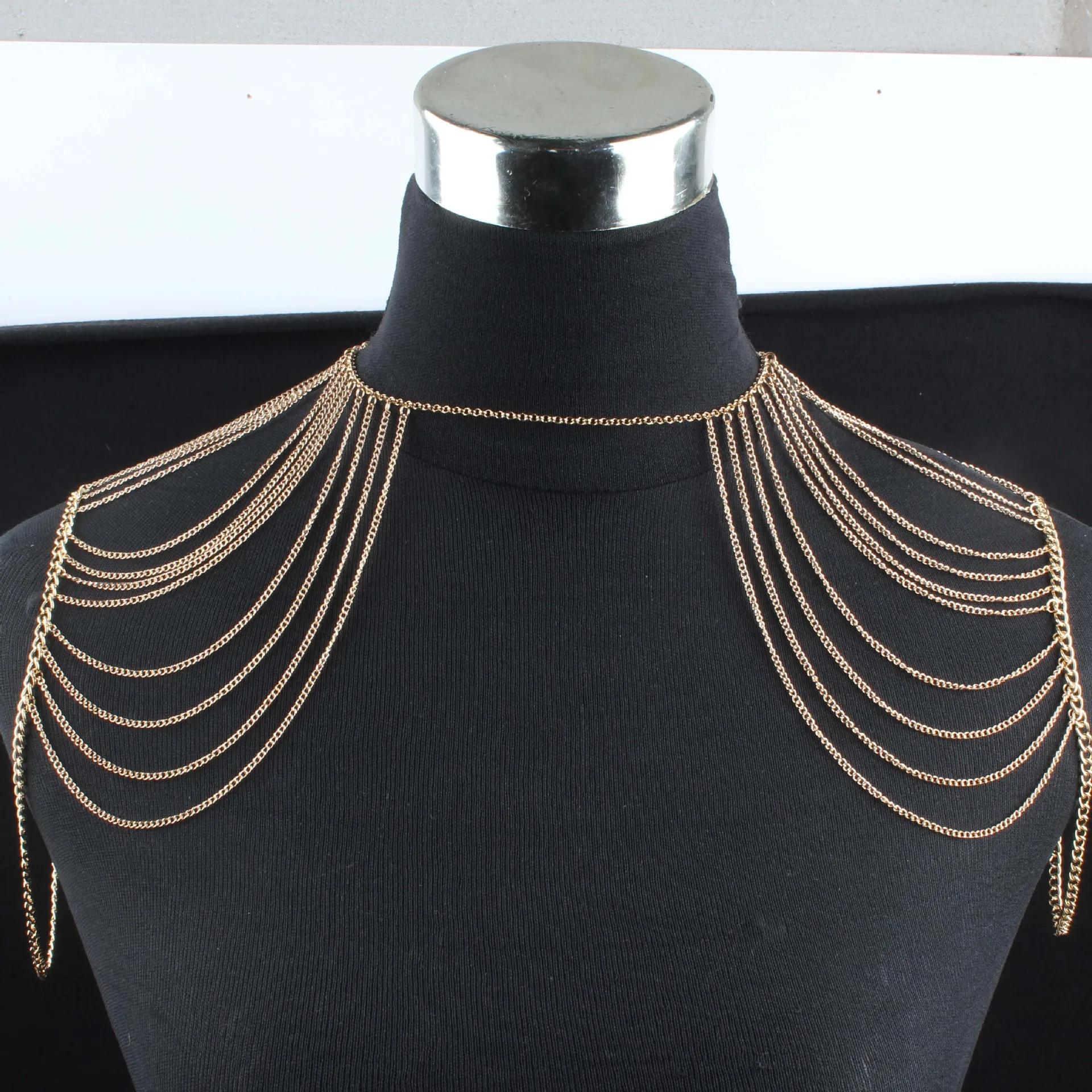 

European and American popular simple handmade delicate chain arm chain multi-level retro women's tassel chain