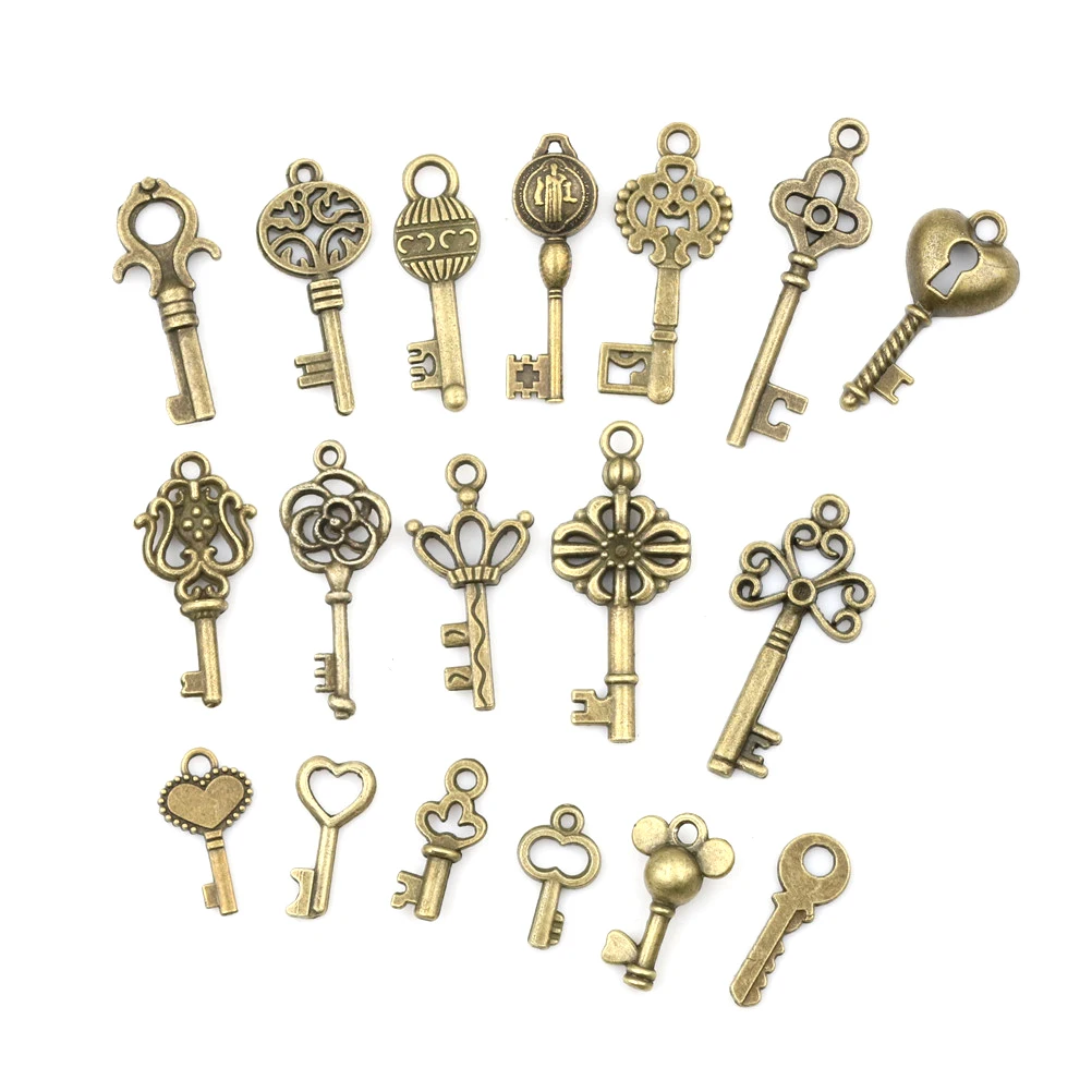 

18pcs Vintage Antique Bronze Plated Metal Love Heart Key Charms Pendant Fine Trendy Pendant Charms Making Craft Decor Gifts