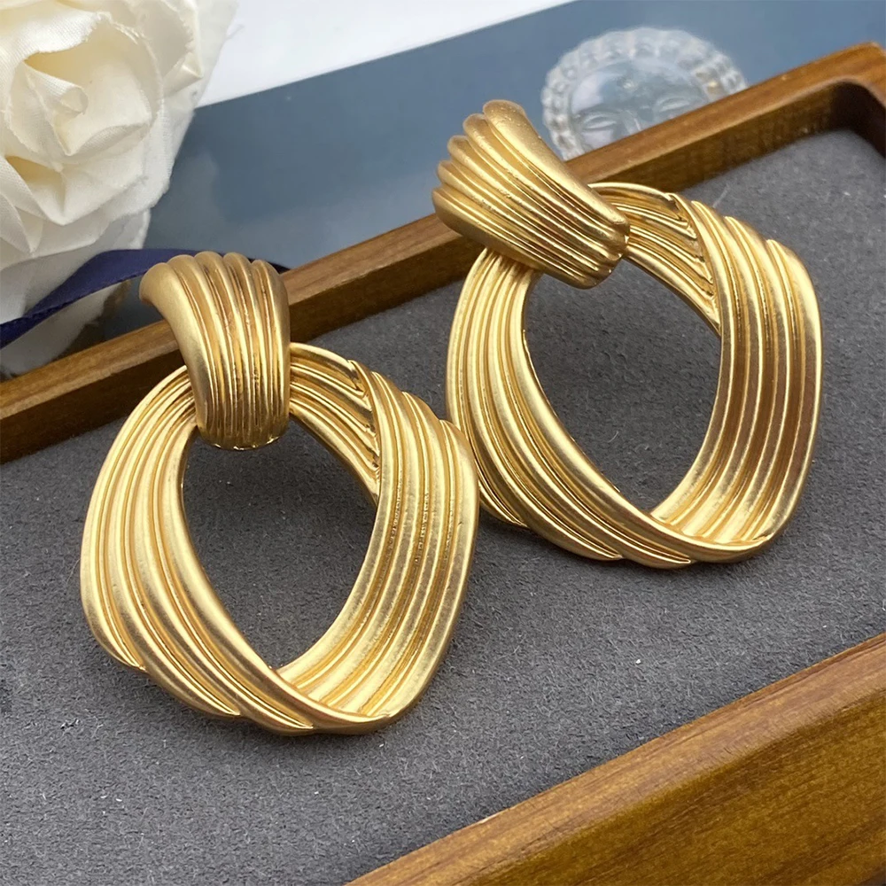 

Temperament Vintage Copper 18K Gold irregular earrings for womens girl gift ear nail medieval jewelry