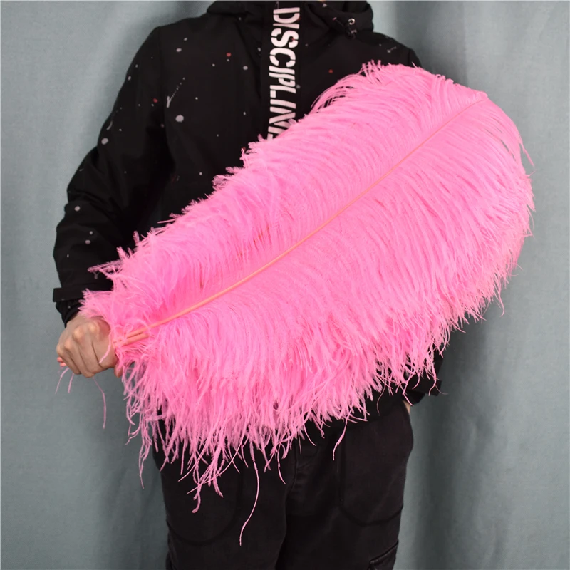 Розовые страусиные перья для украшения стола длина 15-70 см |