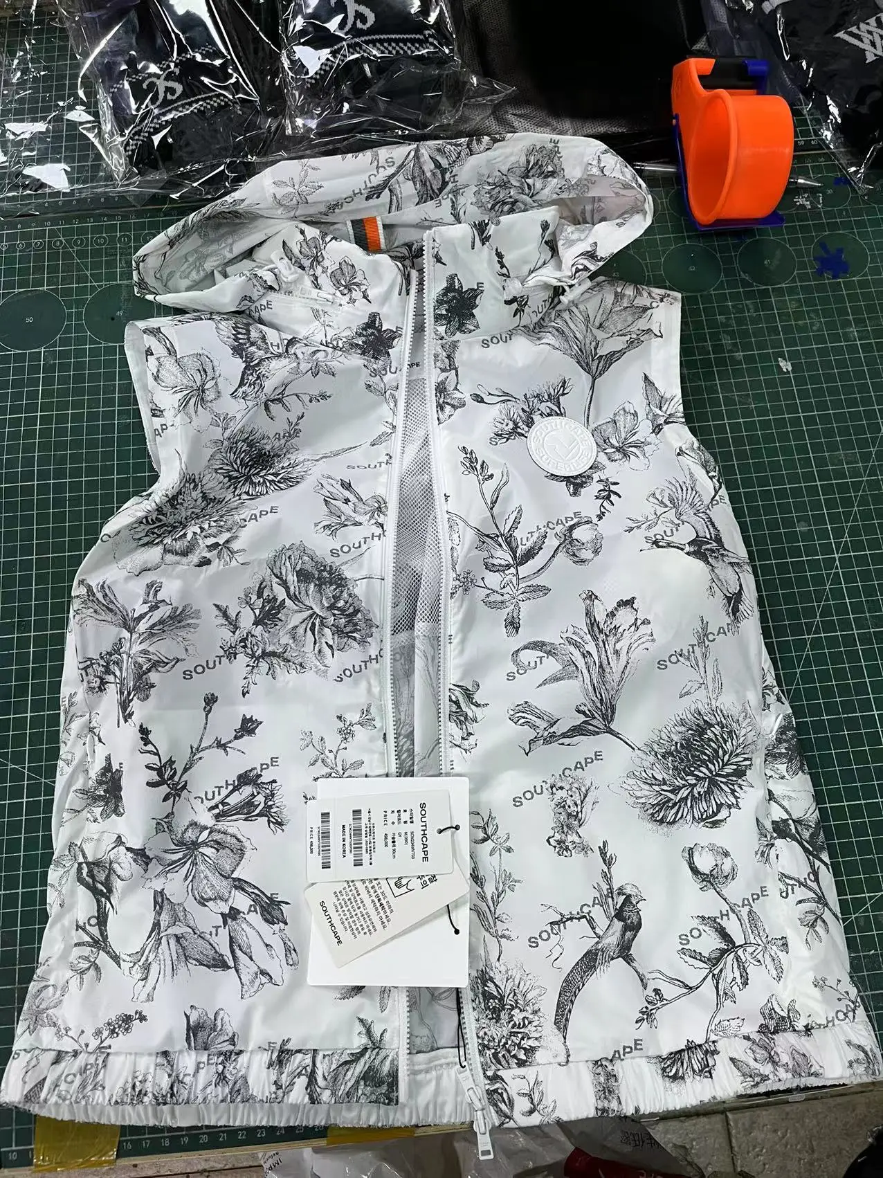 SOUTHCAPE Golf Women's Vest 23 Summer Golf Mock Neck Hooded Pattern Printed Sun Protection Golf Jacket