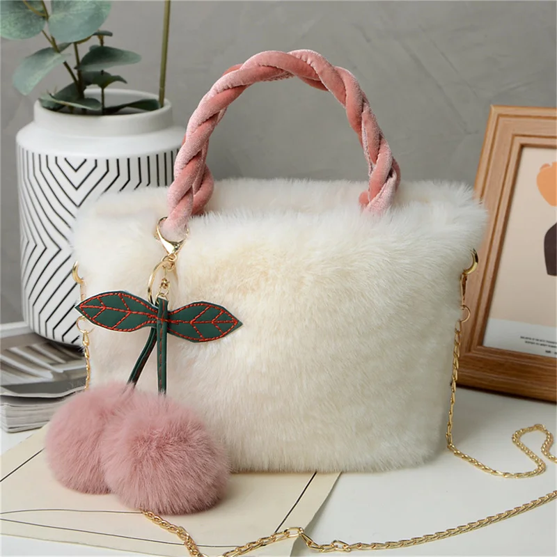 

Cherry Pendant Winter Bag Women Plush Clutch Fashion Faux Fur Totes Underarm Handbags Party Shoulder Bags Female Hand Purse