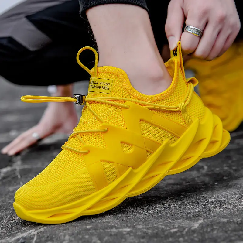

Spring round toe flying woven sneakers blade shoes student running casual shoes