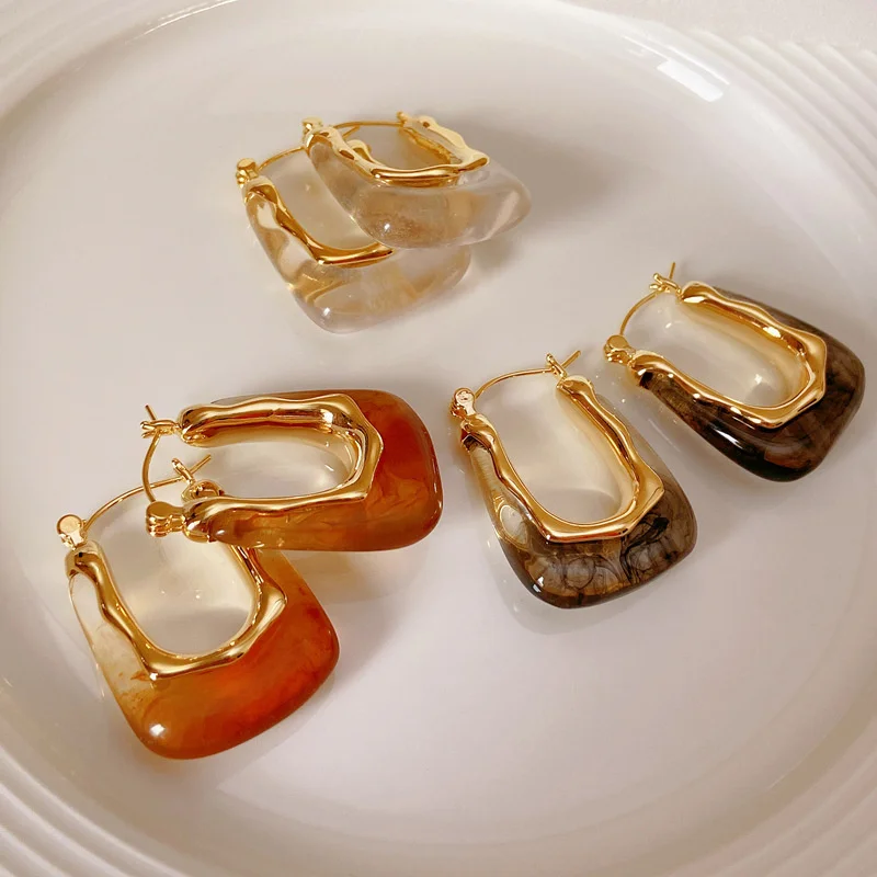 

European New Design Transparent Acrylic Earrings Fashion Women's Vintage Style U-shaped Gold Stitched Earrings