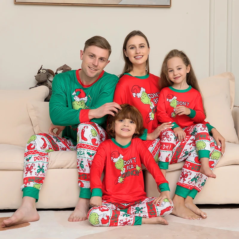 2022 Family Christmas Pajamas Matching Set Adult Mother Father Kids Xmas Pyjamas Daughter Son Sleepwear Baby Romper Family Look