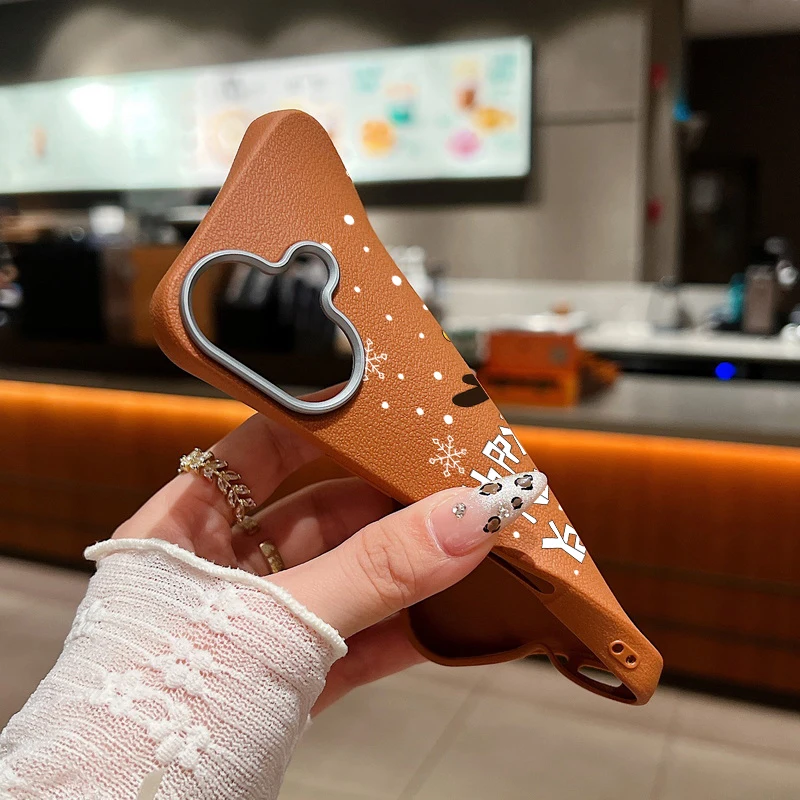 Рождественский чехол с изображением Санта-Клауса и лося-оленя для iPhone 16 Pro Max