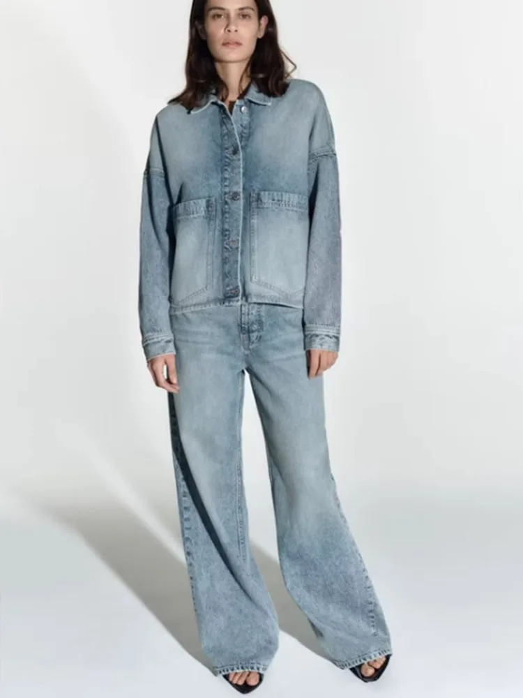 Женский джинсовый костюм, удобная свободная рубашка из мытой джинсовой ткани с накладными карманами и брюки с высокой талией, осень 2023