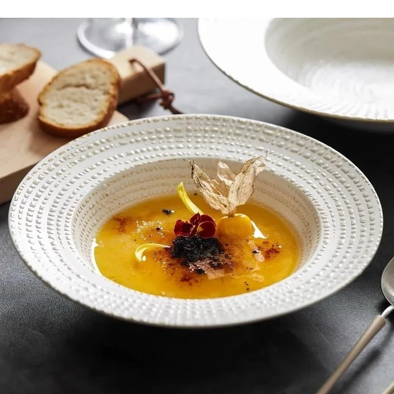 Керамическая тарелка для супа с неравномерной текстурой ресторан салат паста