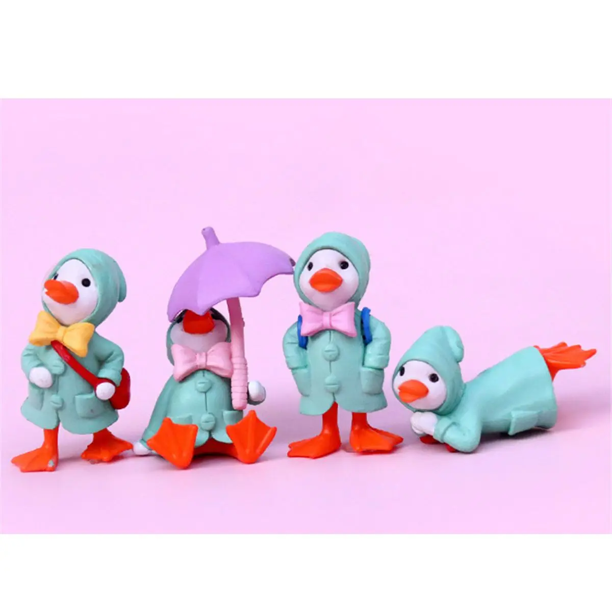 

Cute DIY Ornament Garden Raincoat Duckling Figurine Umbrella Micro Landscaping Miniature