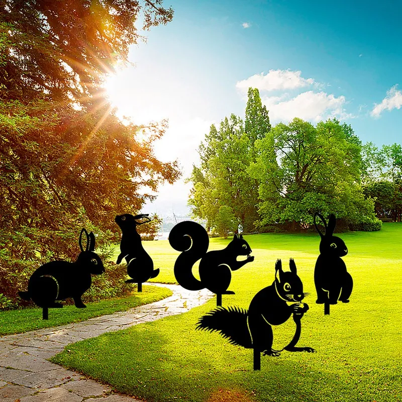 

Squirrel Yard Art Decor Outdoor Lawn Black Metal Squirrel Silhouette Decor Garden Ground Insert Backyard Lawn Stakes