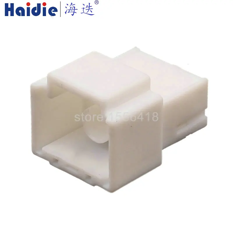

13pin Auto housing socket auto wiring cable connector with terminals