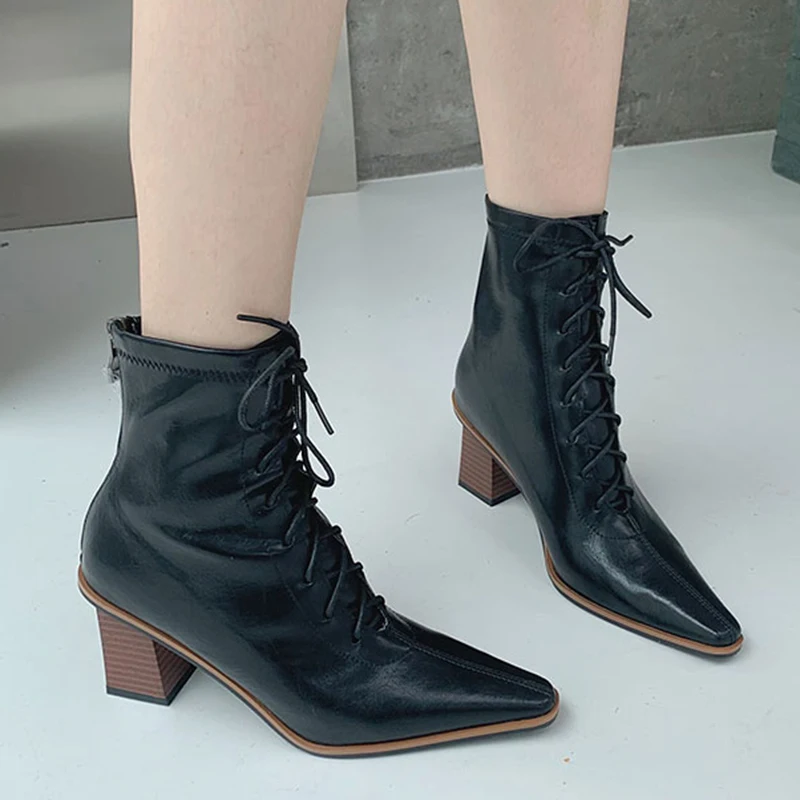 

Ботильоны женские на молнии, Элегантные короткие сапоги, Уличная обувь на шнуровке, заостренный носок, повседневные модные современные бот...