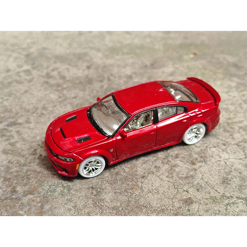 Модель автомобиля Dodge Challenger Hellcat Shelby Camaro из металла