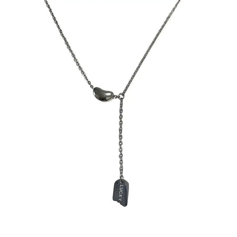 

Design Niche European and American Retro Lucky Bean Double Layered Necklace Pendant with Cold Wind High Sense Clavicle Chain.
