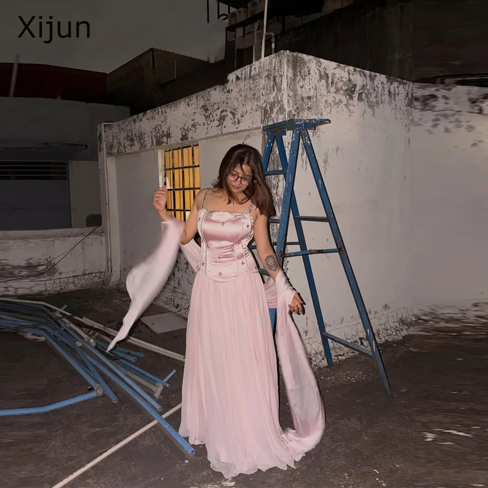 Фото Элегантные розовые вечерние платья Xijun из шифона с бусинами, А-силуэт, без рукавов, на тонких бретелях, для выпускного вечера, на заказ. №2