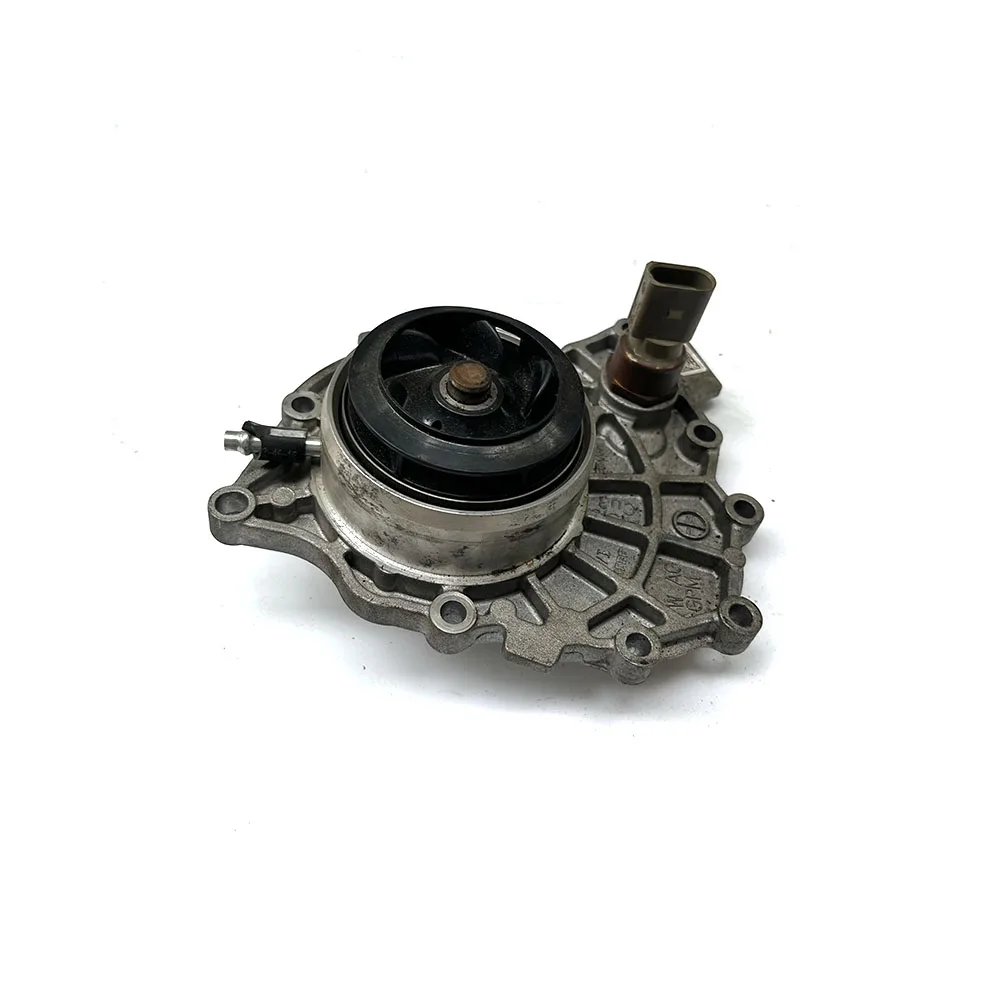 

Original Genuine Engine Cooling System Water Pump For Lamborghini URUS 0P2121014D Used