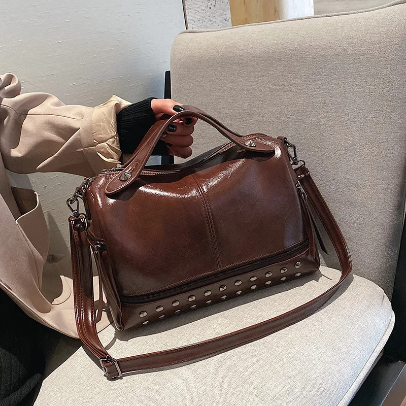

Female Vintage 2022 Shoulder Bag Luxury Rivet Handbag Soft PU Leather Crossbody Bags for Women Casual Boston Tote Bolsa Feminina