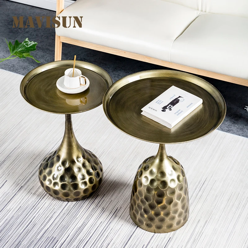 

Vanity Luxury Nordic Marble Wrought Iron Coffee Table Italian Style Simple Modern Creative Table De Bistro Bedroom Furniture FGM