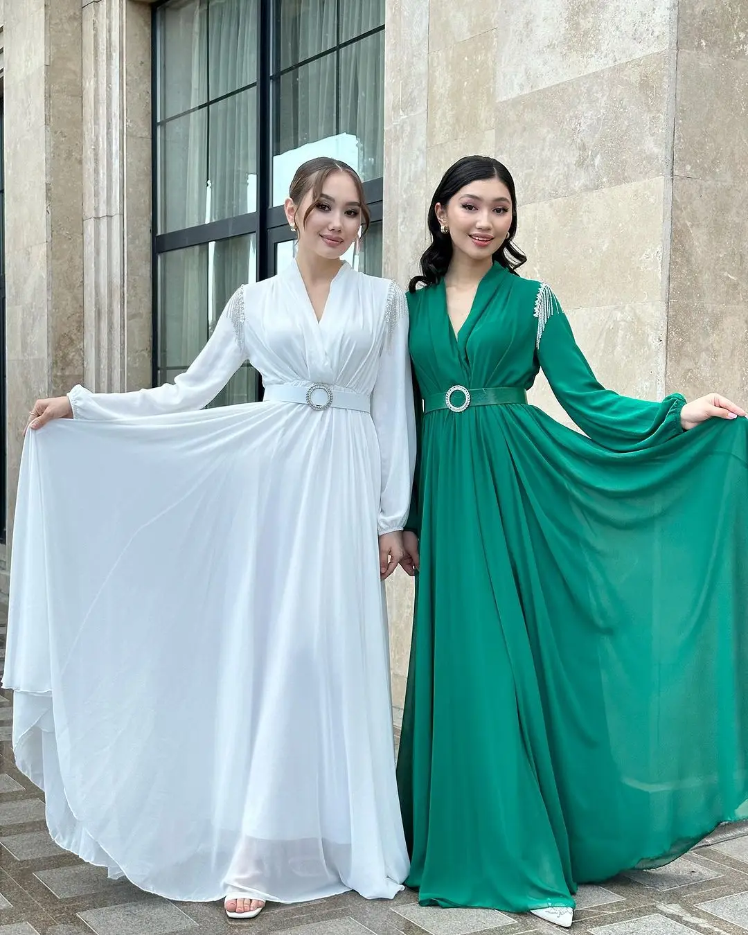 

Платье женское шифоновое до пола с V-образным вырезом, длинным рукавом и кисточками