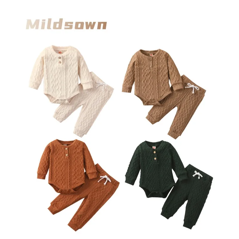 

Детский трикотажный костюм на пуговицах, на возраст 0-24 месяца