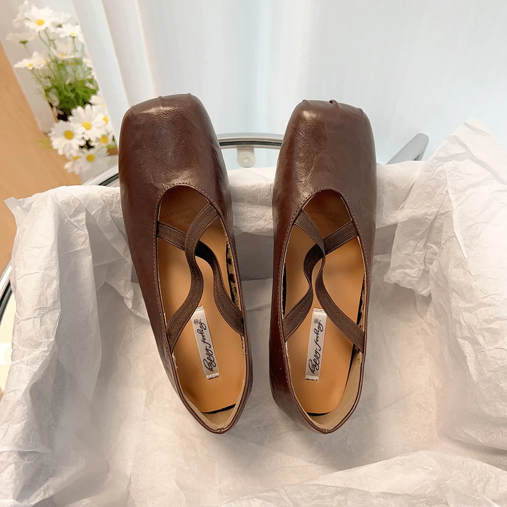 Бабушкина обувь осенняя женская женские балетки 2024 сабо увеличивающие рост на