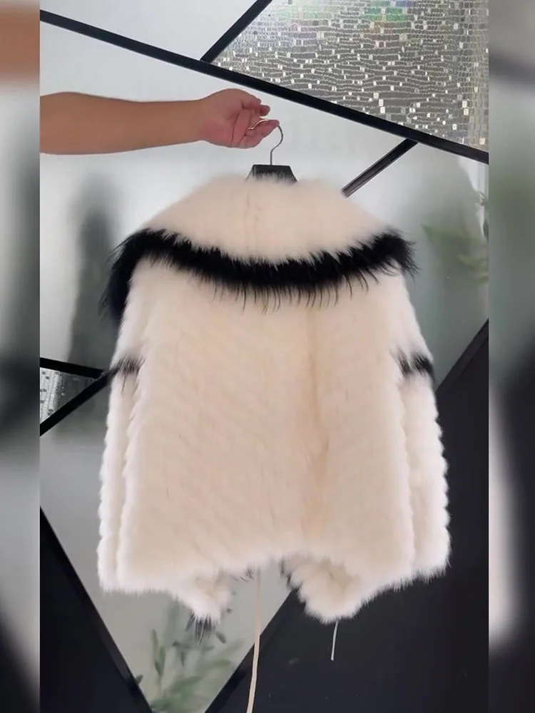 2022 New Beautiful Winter Clothes Woman Popular White Faux Fur Coats High-End Color Contrast Long Sleeve Furry Jacket for Women