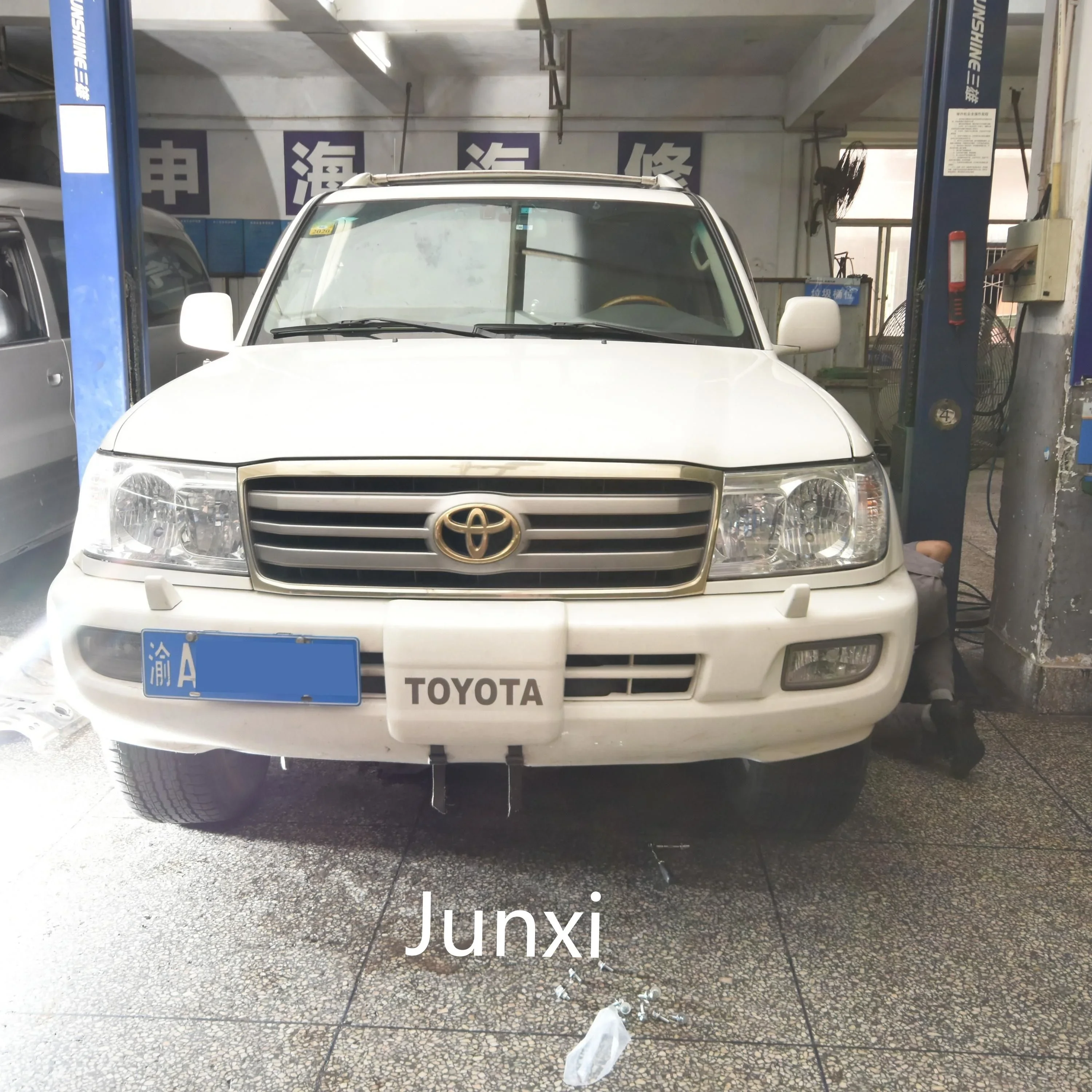 Аксессуары 4x4 для бездорожья Toyota Land Cruiser LC100 Junxi под защитной пластиной