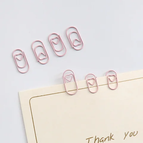 50pcs Mini Aşk Kalp Kağıtları Klipler Macaron Renkli Fotoğraf Biletleri Tutucu Binder Klipler Dizüstü Bilgisayar Planlayıcı Kitap İşleri Ofis Malzemeleri