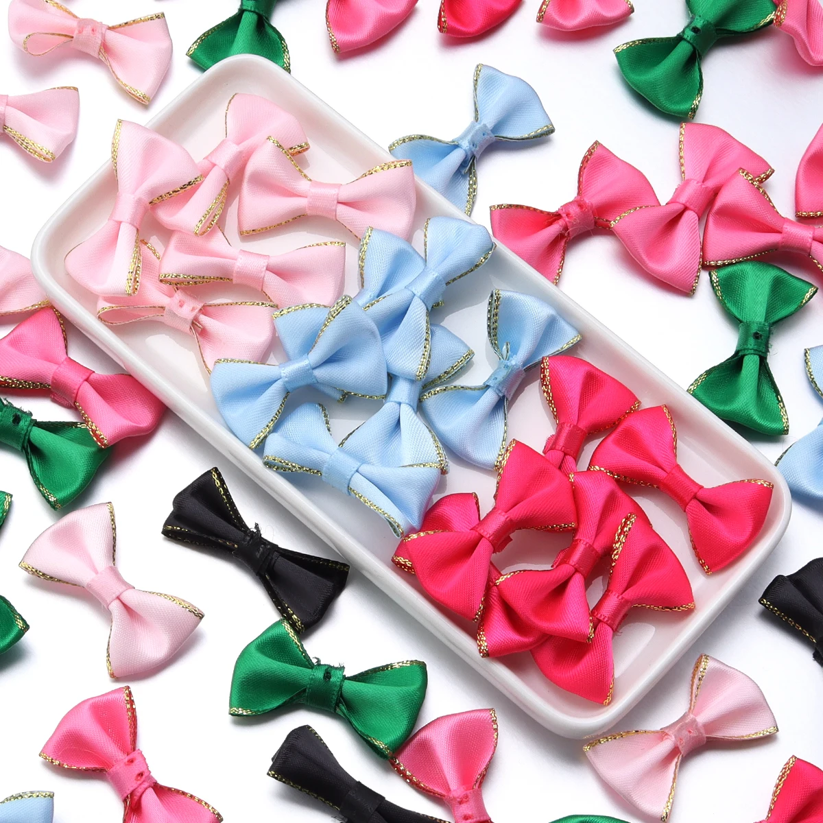 Банты из полиэстера с золотыми краями 35 х2 5 мм 30 шт.