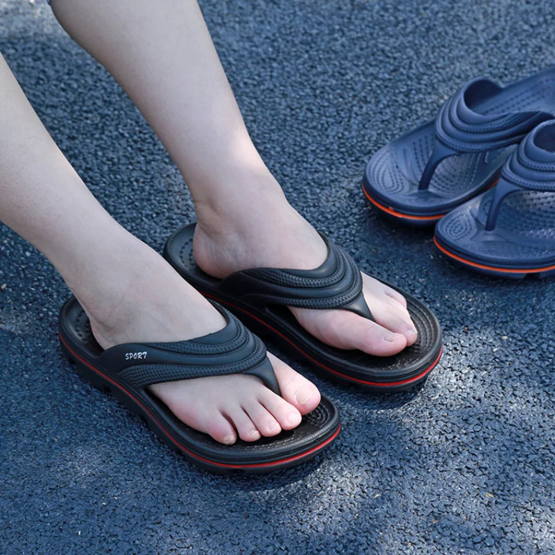 

Summer Non-Slip Po Flip Flops Men 2023 Clip Toe Non-Slip Beach Shoes Sandals Man Comfortle Soft Eva Cloud Slippers Male